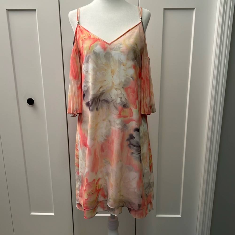 White House Black Market Cold Shoulder Pleat Sleeve Watercolor Print Dress Sz 4